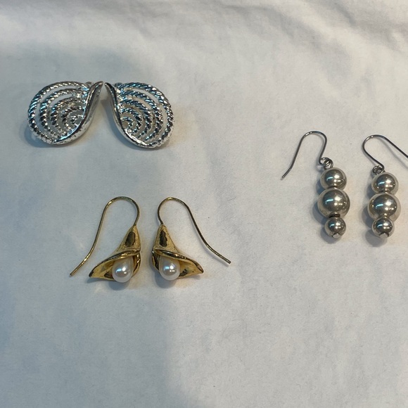 Earrings, assorted - Picture 9 of 14
